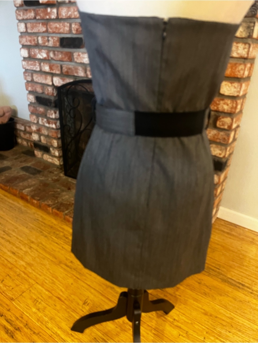 $368 NWT Alice and Olivia Strapless Charcoal Grey Belted Mini Dress - Picture 5 of 6